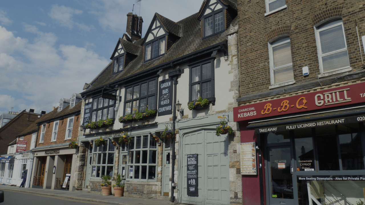 A comprehensive guide to Whetstone, London history, amenities, and